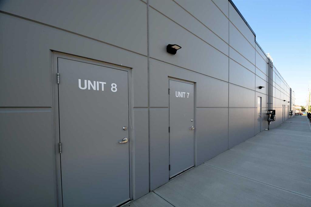 Picture for 7, 5601 4 Avenue 