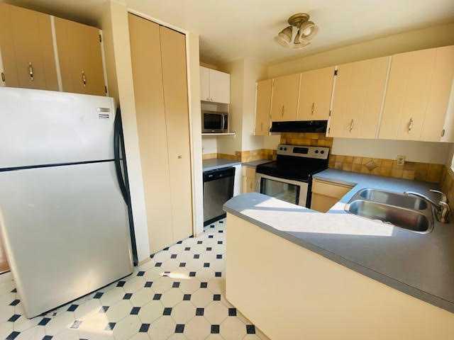 Picture for 20, 441 SWITZER Drive 