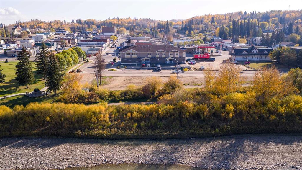 Picture for 5001 51 Avenue 