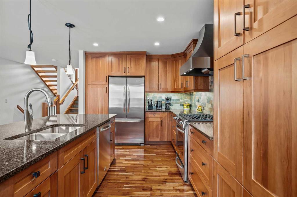 Picture for 7 Creekside Mews 