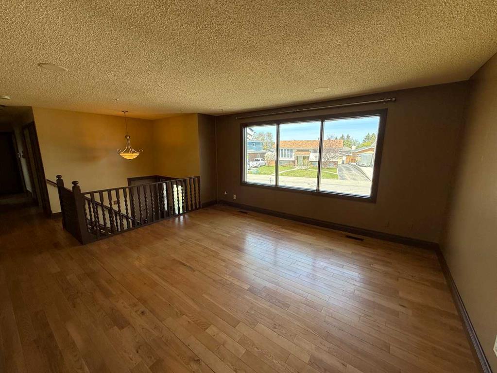Picture for 202 Maligne Drive 