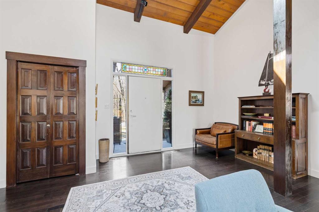 Picture for 620 Lansdowne Avenue SW