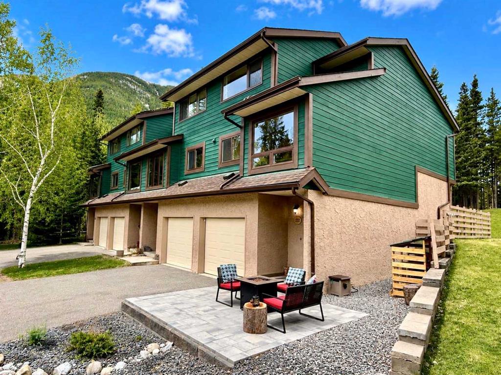 Picture for 237 Kluane Drive 