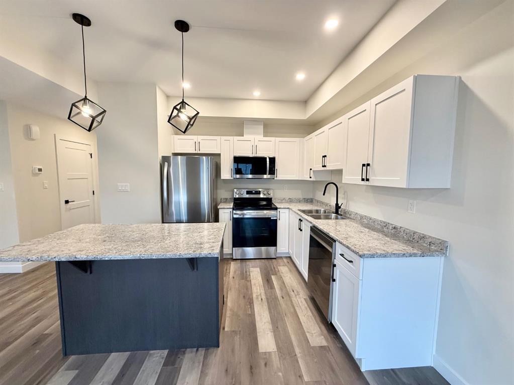 Picture for 328A BOUTIN Avenue 