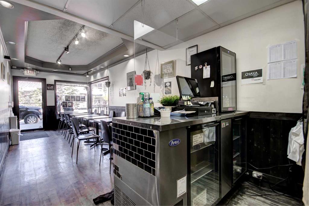 Picture for 118 Banff Avenue  https://www.cirrealty.ca/reb/awra/1/A2266011_16.jpg
