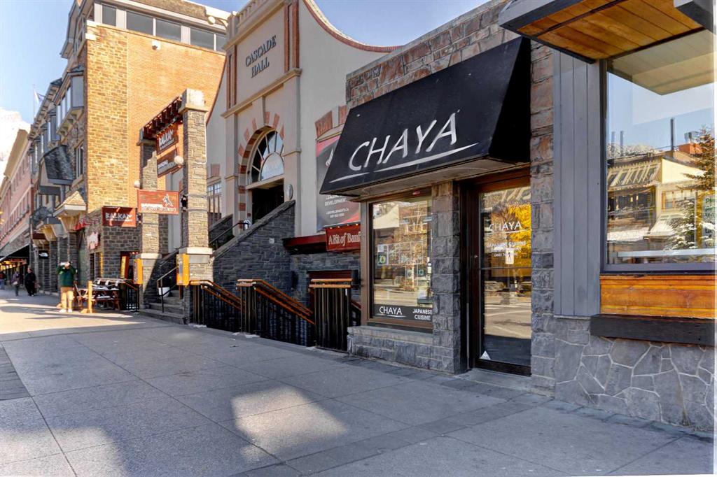 Picture for 118 Banff Avenue  https://www.cirrealty.ca/reb/awra/1/A2266011_2.jpg