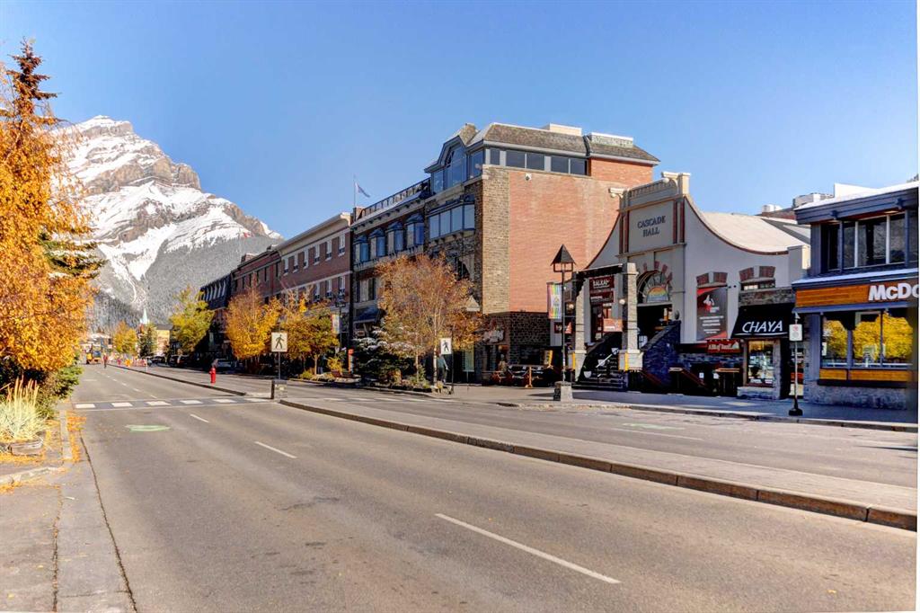Picture for 118 Banff Avenue  https://www.cirrealty.ca/reb/awra/1/A2266011_30.jpg