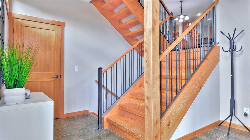 Picture for 1, 101 Armstrong Place 