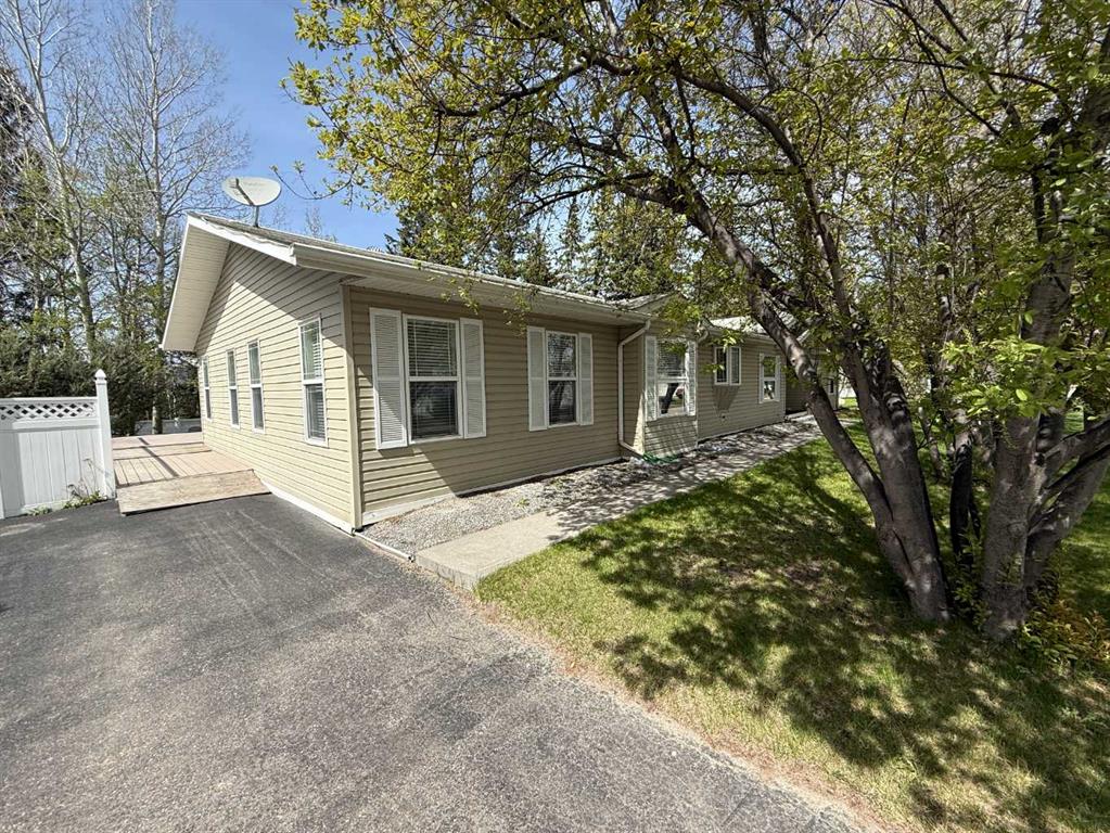 Picture for 435, 700 Carmichael Lane 