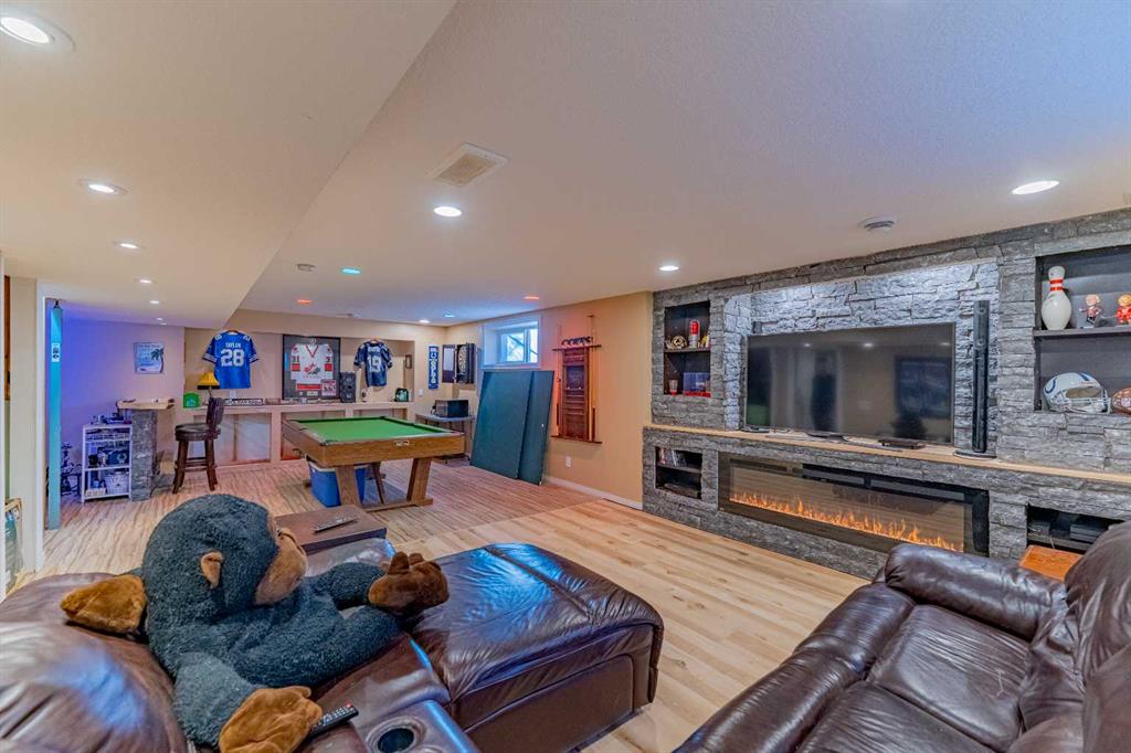 Picture for 142 West Pointe Circle 