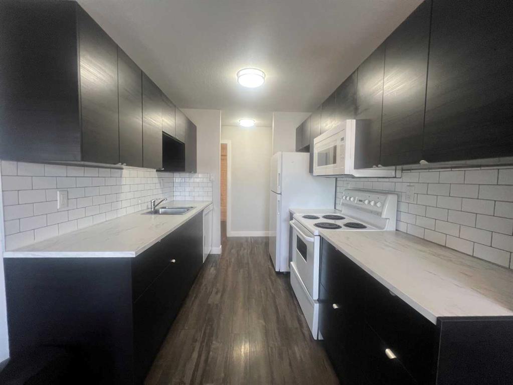 Picture for 217A, 5611 10 Avenue 