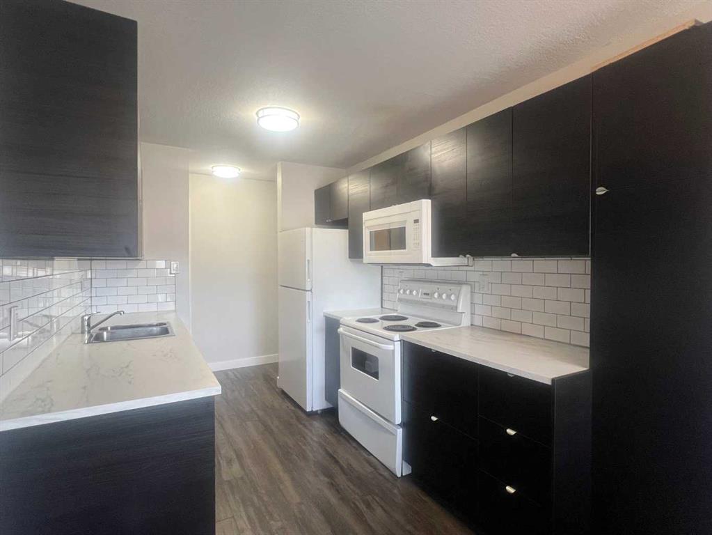 Picture for 217A, 5611 10 Avenue 