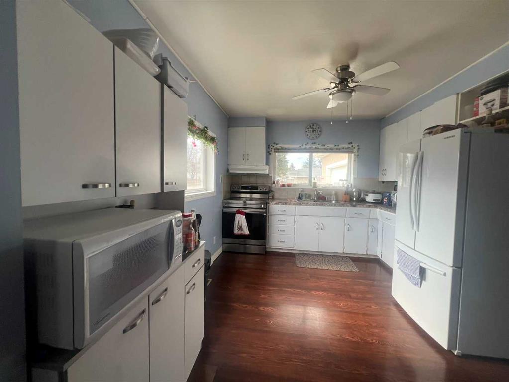 Picture for 4238 5 Avenue 