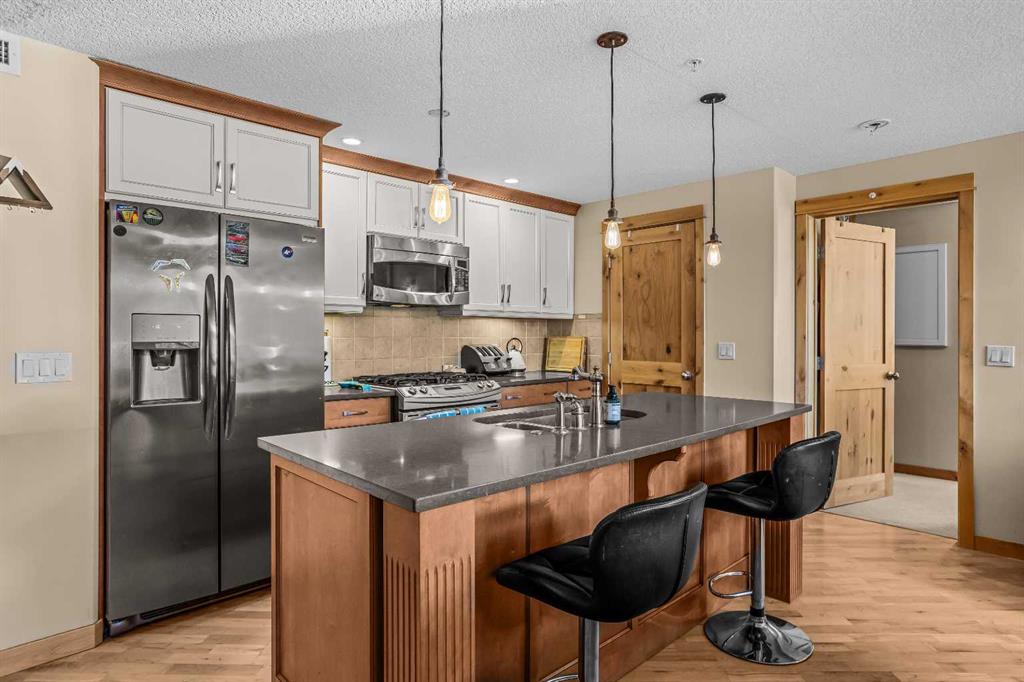 Picture for 302, 2100A Stewart Creek Drive 