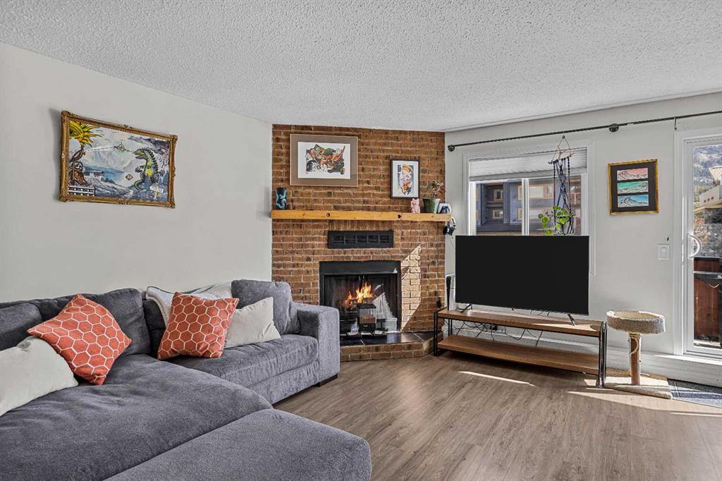 Picture for 23, 1119 Railway Ave  