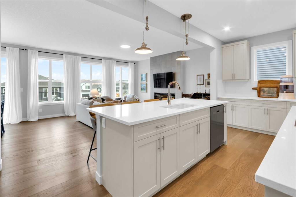 Picture for 287 Rivercrest Boulevard 