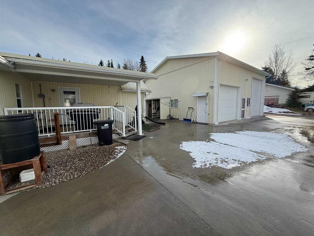 Picture for 152 Sherwood Drive 