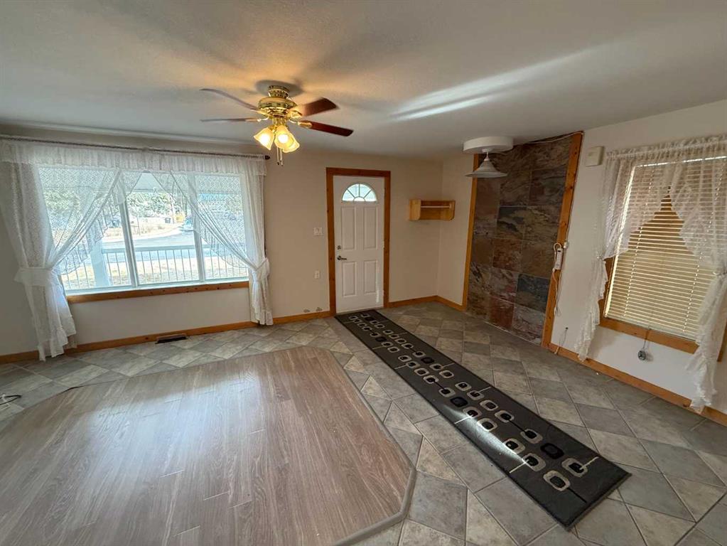 Picture for 152 Sherwood Drive 
