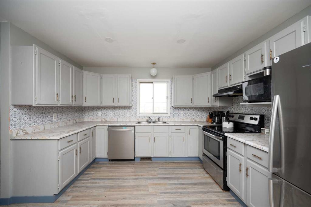 Picture for 225024 TWP RD 624  