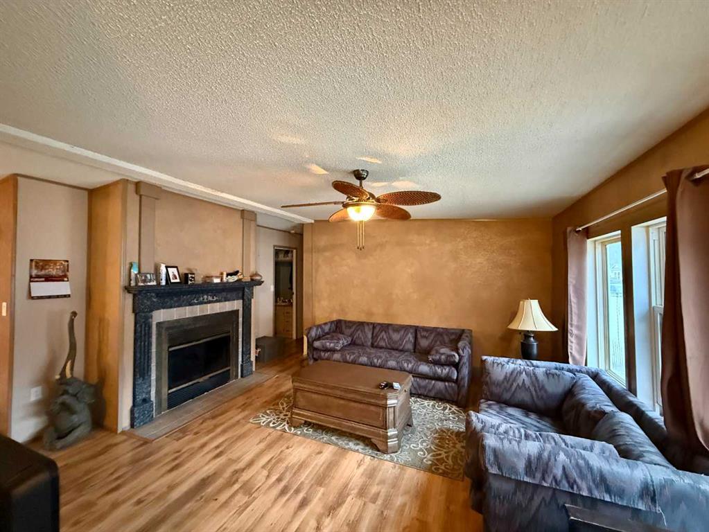 Picture for 195 Skogg Avenue 