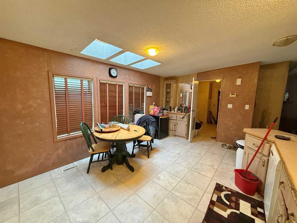Picture for 195 Skogg Avenue 