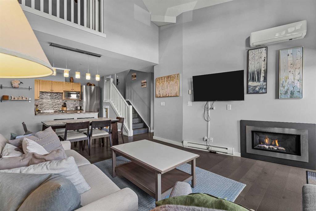 Picture for 321, 107 Montane Road 