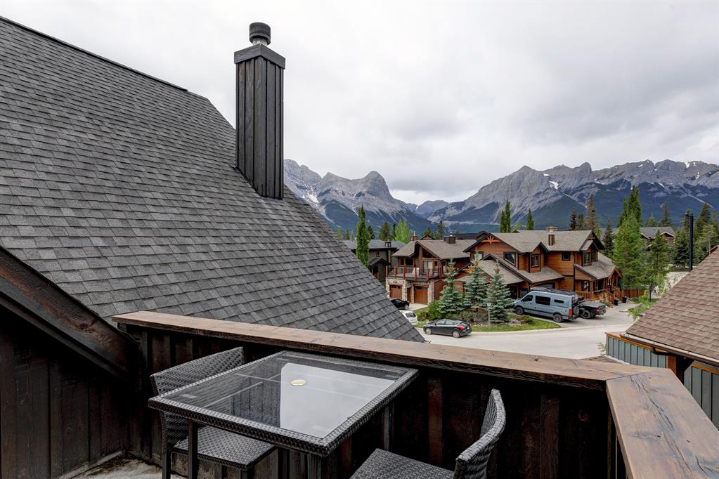      220 Eagle Point , Canmore, 0382,T1W 3E6 ;  Listing Number: MLS A2021923