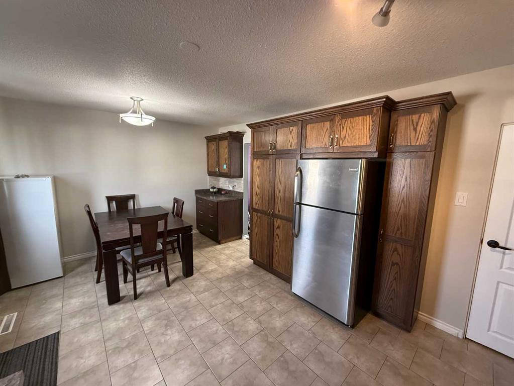 Picture for 43, 114 Hardisty Avenue 