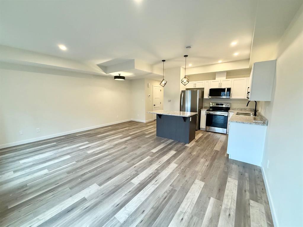 Picture for 328B BOUTIN Avenue 