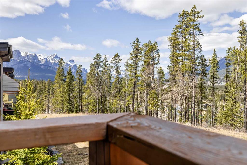 Picture for 302, 102 Stewart Creek Rise  https://www.cirrealty.ca/reb/awra/3/A2265553_42.jpg