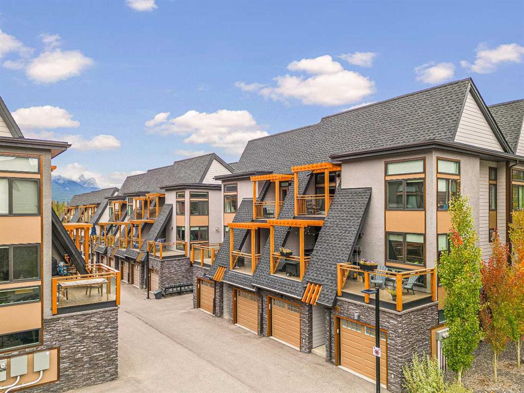 Picture for 302, 102 Stewart Creek Rise  https://www.cirrealty.ca/reb/awra/3/A2265553_46.jpg