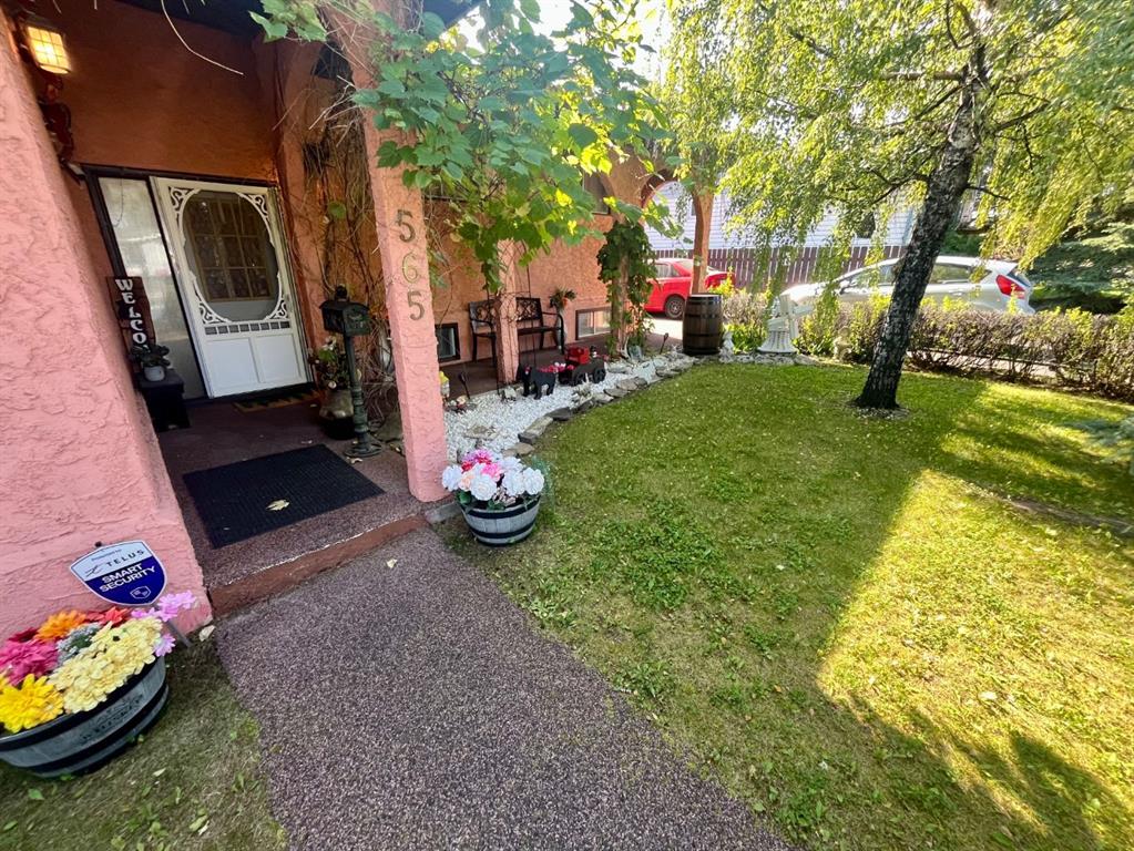 Picture for 565 Mountain Street 