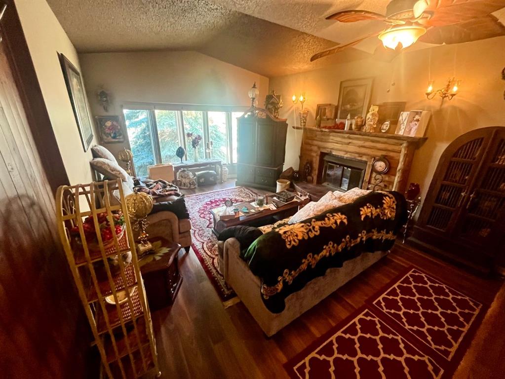 Picture for 565 Mountain Street 