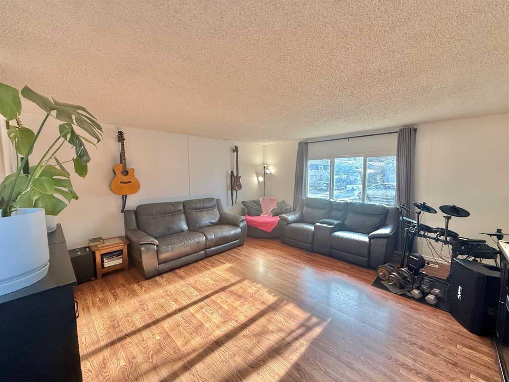 Picture for 122 Nickerson Avenue 