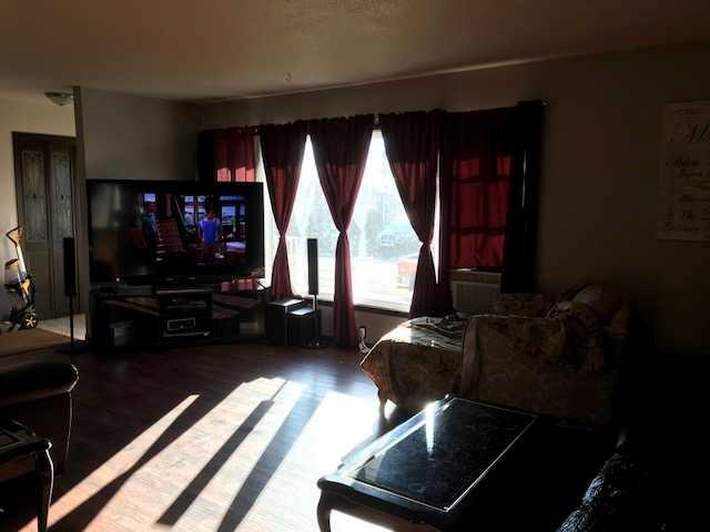 Picture for 712 3 Avenue 
