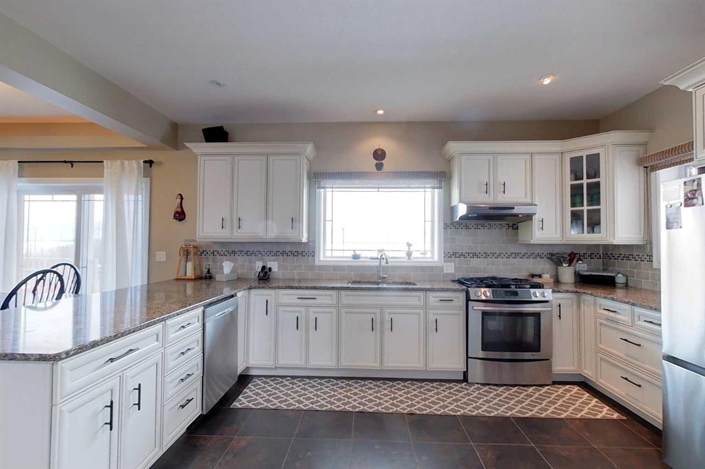 Picture for 905 Southshore Drive W