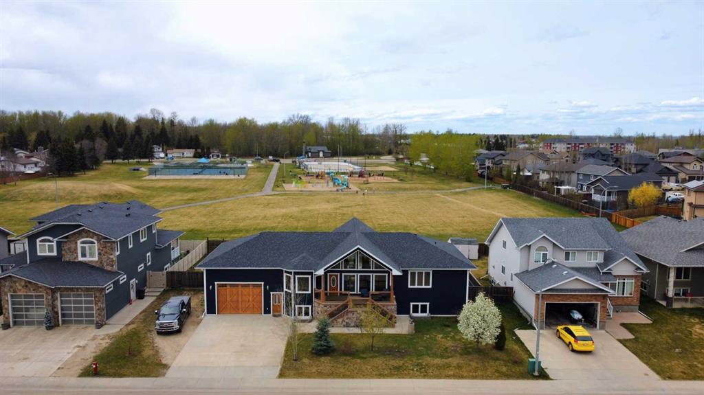 Picture for 812 9 Street SE