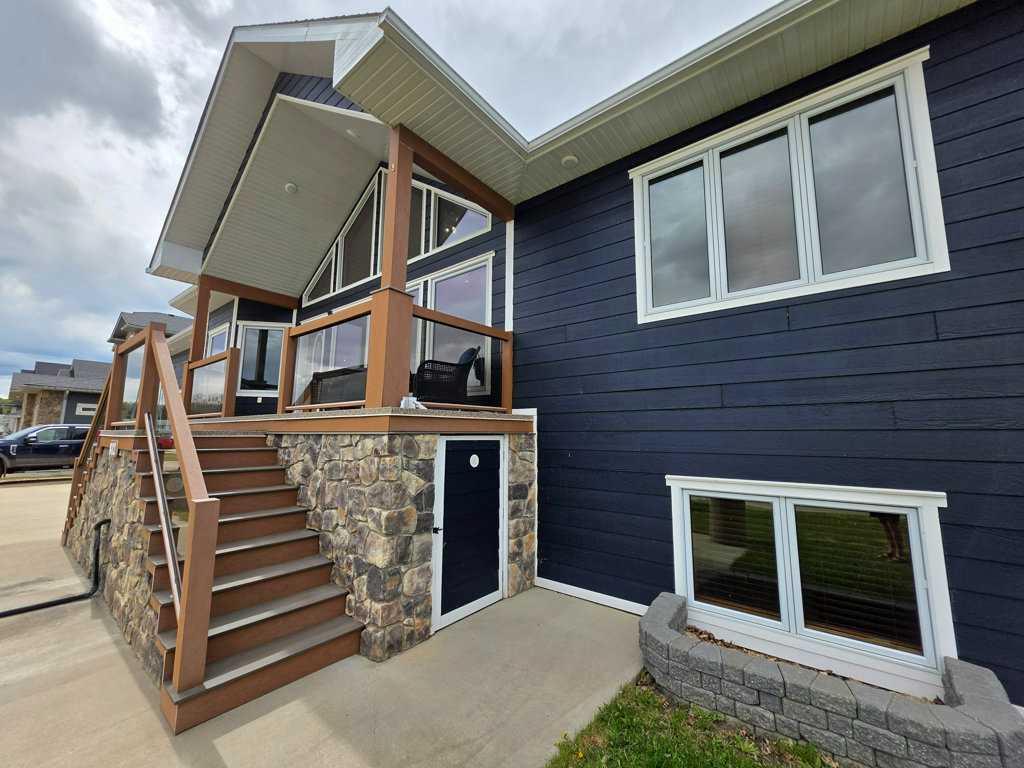 Picture for 812 9 Street SE