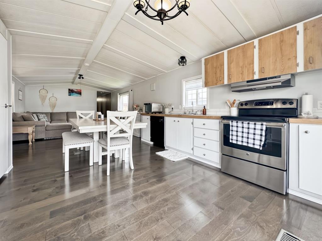 Picture for 46 Rivervalley Estates  