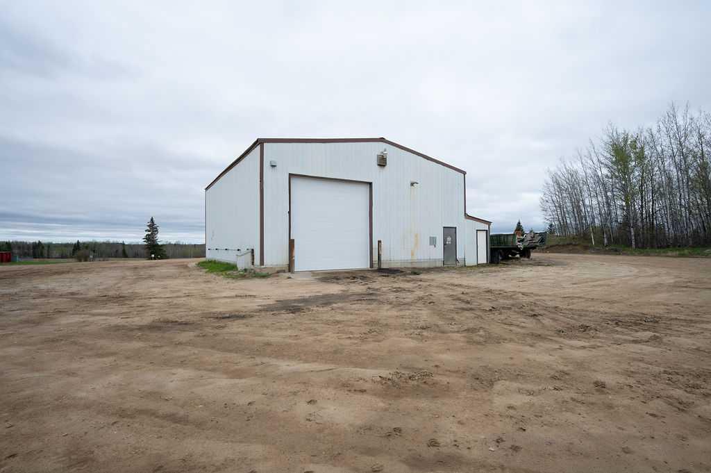 Picture for 661001B Range Road 225  