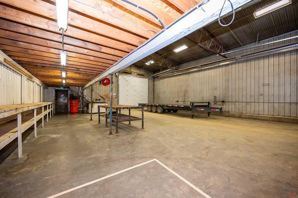 Picture for 661001B Range Road 225  