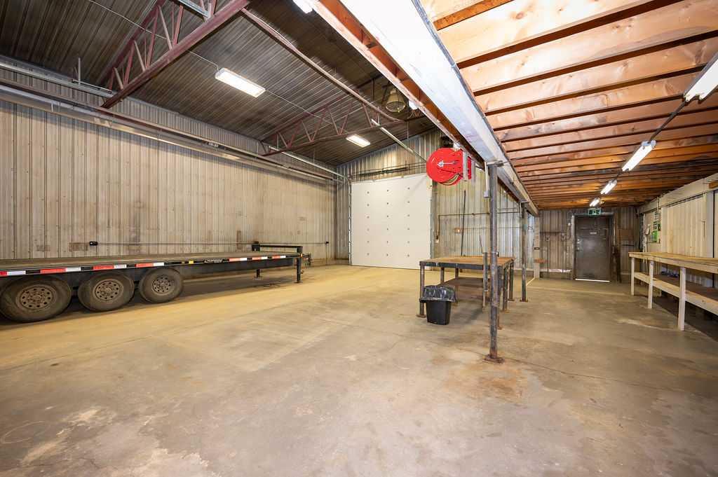 Picture for 661001B Range Road 225  