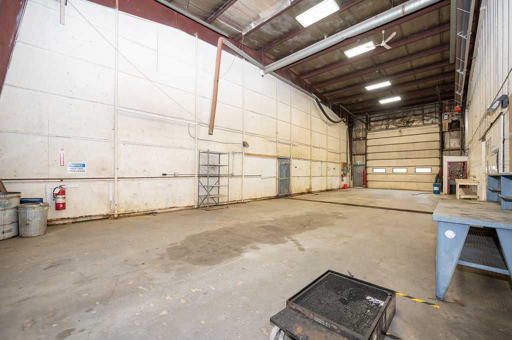 Picture for 661001A Range Road 225  