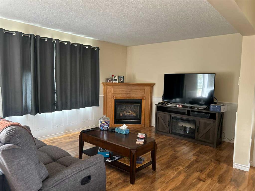 Picture for 16 Centennial  Crescent  