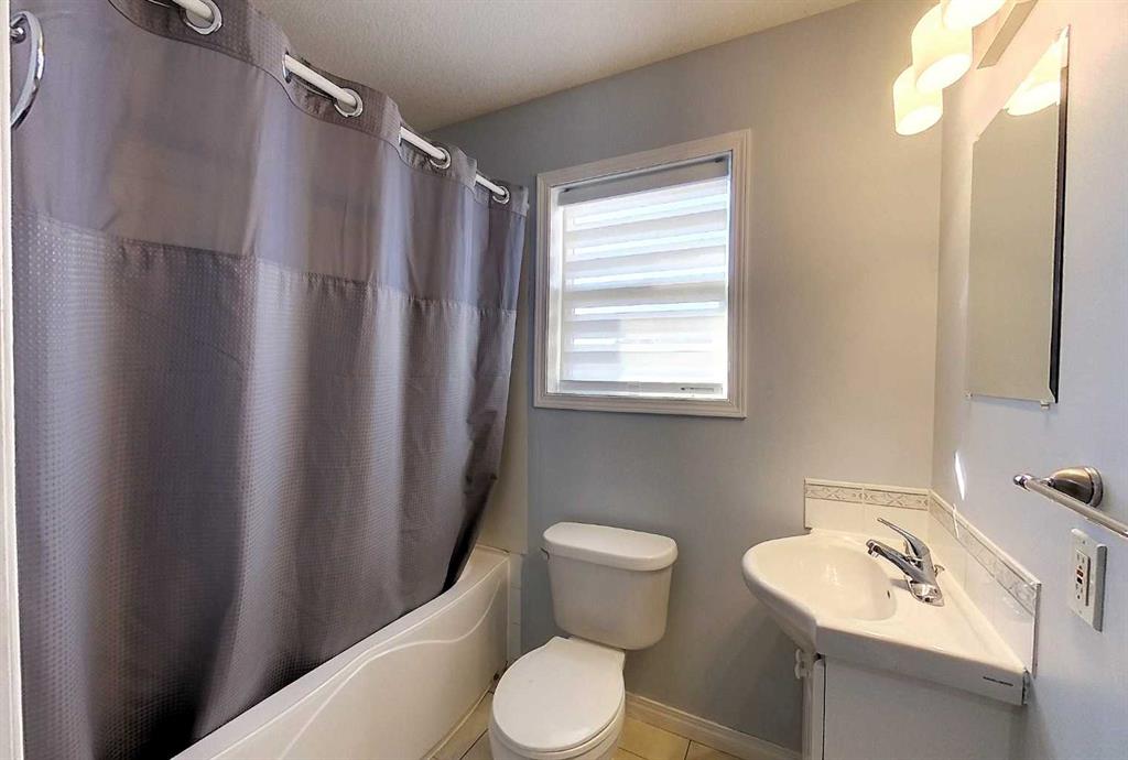 Picture for 6204 12 AVE   https://www.cirrealty.ca/reb/awra/5/A2266715_22.jpg