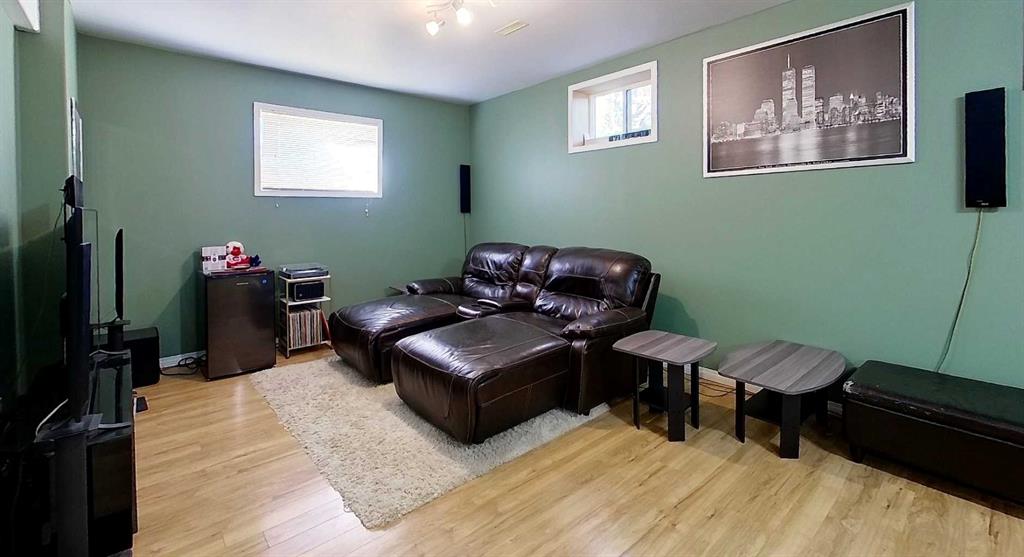Picture for 6204 12 AVE   https://www.cirrealty.ca/reb/awra/5/A2266715_24.jpg