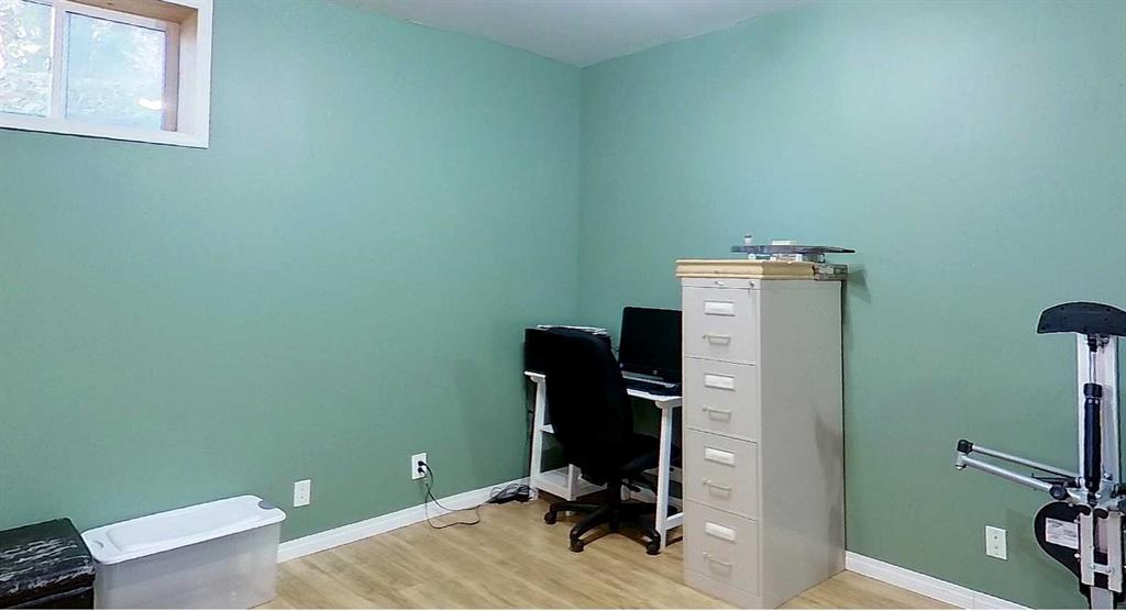 Picture for 6204 12 AVE   https://www.cirrealty.ca/reb/awra/5/A2266715_25.jpg