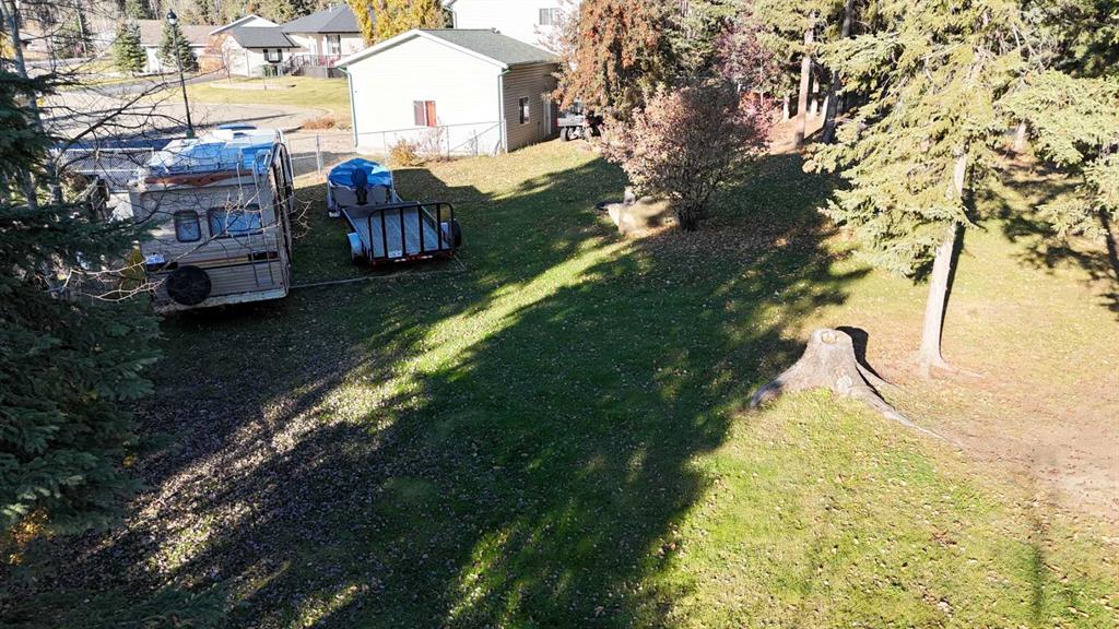 Picture for 6204 12 AVE   https://www.cirrealty.ca/reb/awra/5/A2266715_37.jpg
