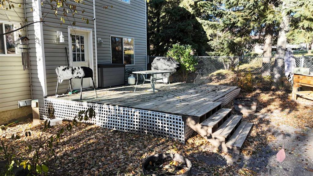 Picture for 6204 12 AVE   https://www.cirrealty.ca/reb/awra/5/A2266715_42.jpg