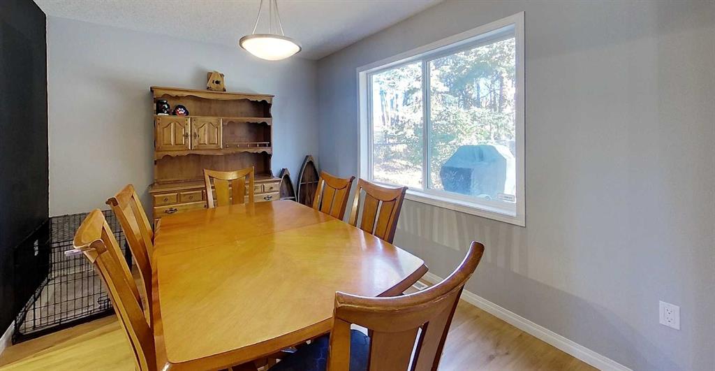 Picture for 6204 12 AVE   https://www.cirrealty.ca/reb/awra/5/A2266715_5.jpg